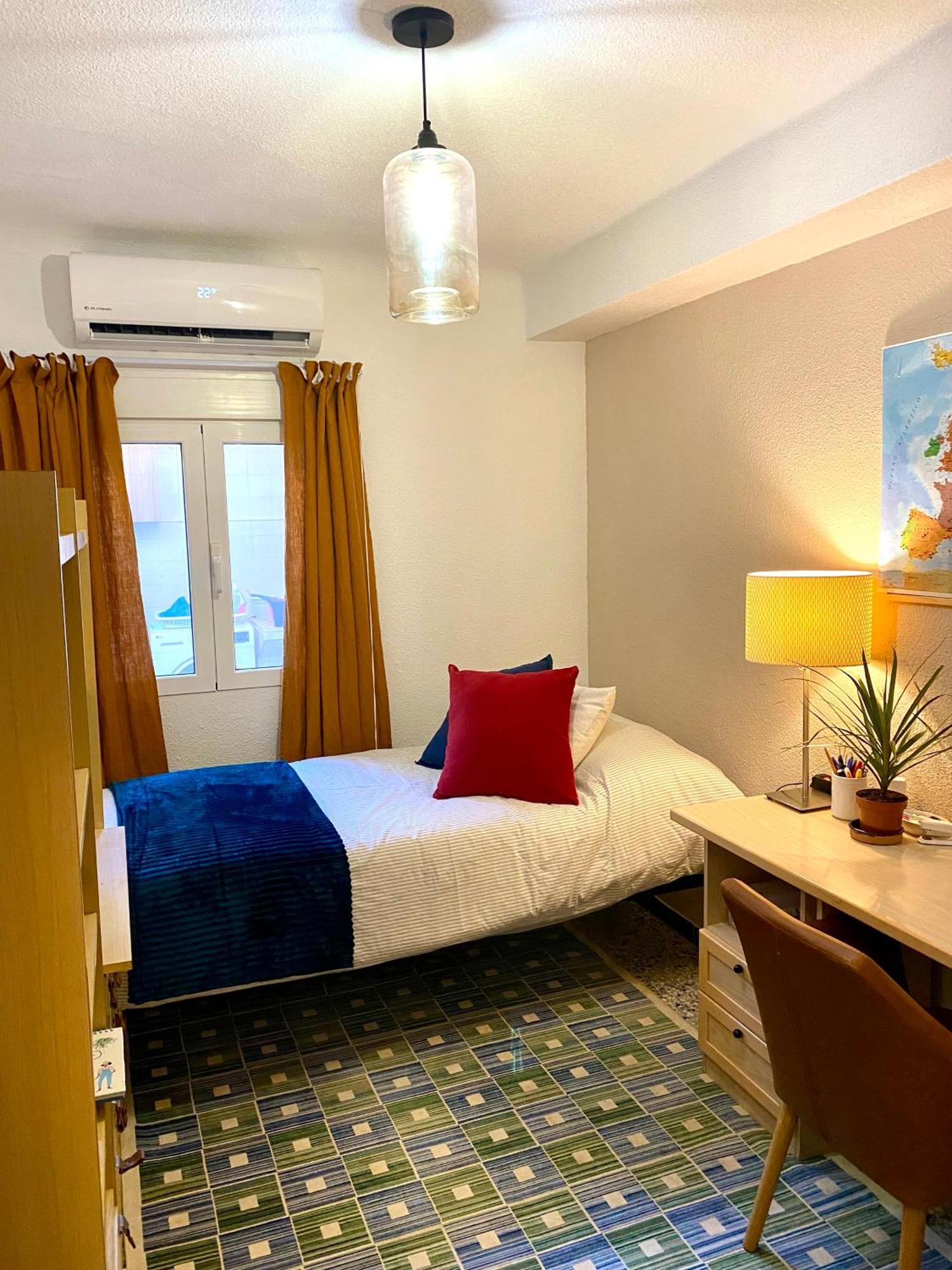 Habitacion My Home Αλικάντε Εξωτερικό φωτογραφία